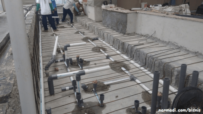 pembesian lantai kolam renang