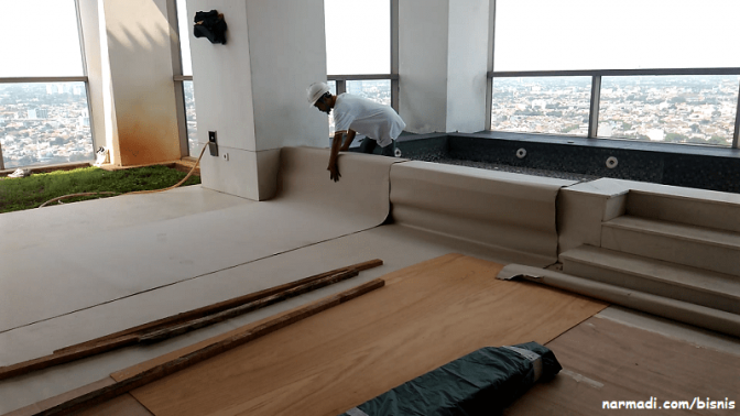 proteksi area renovasi kolam renang