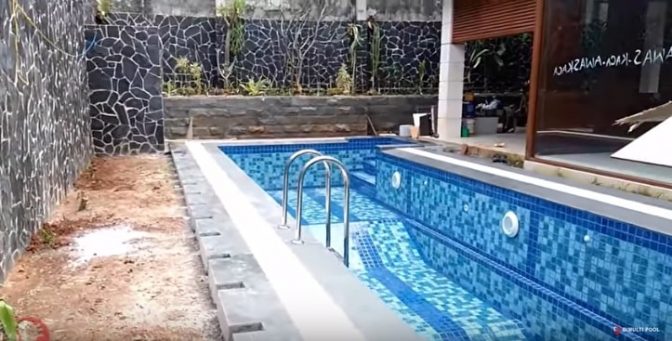 Pembuatan Kolam Renang di Pondok Labu