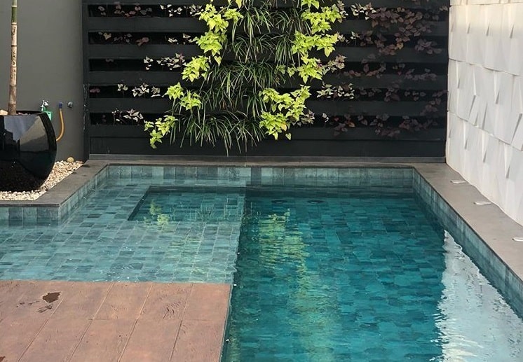 45 Desain Kolam Renang Minimalis yang Menginspirasi