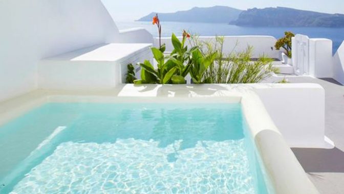 kontraktor kolam renang di padang