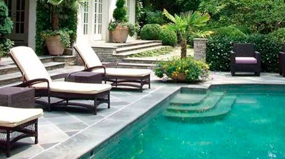 45 Desain Kolam Renang Minimalis yang Menginspirasi