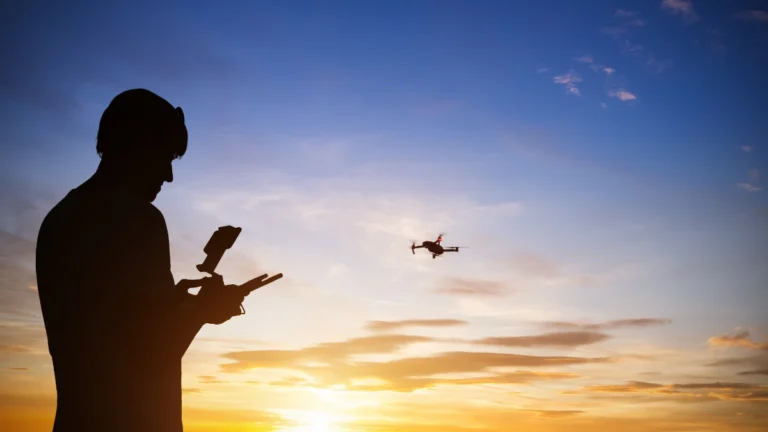 Menjadi Pilot Drone Profesional