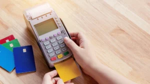 menggunakan mesin edc