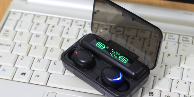 Rekomendasi TWS Terbaik di bawah 1 Jutaan, Dijamin Suara Berkualitas!