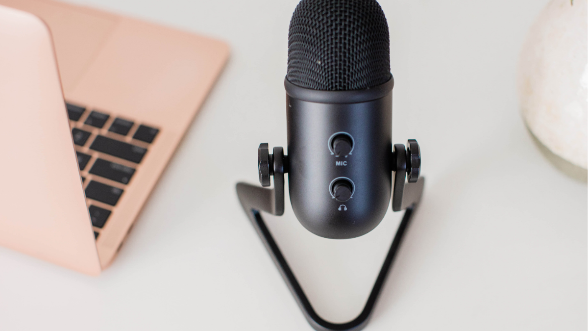 Mic Wireless Clip On Terbaik