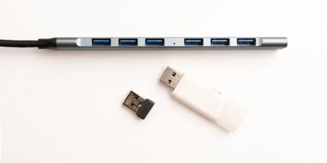 Dongle WiFi STB: Solusi Praktis agar Set Top Box Terkoneksi Internet