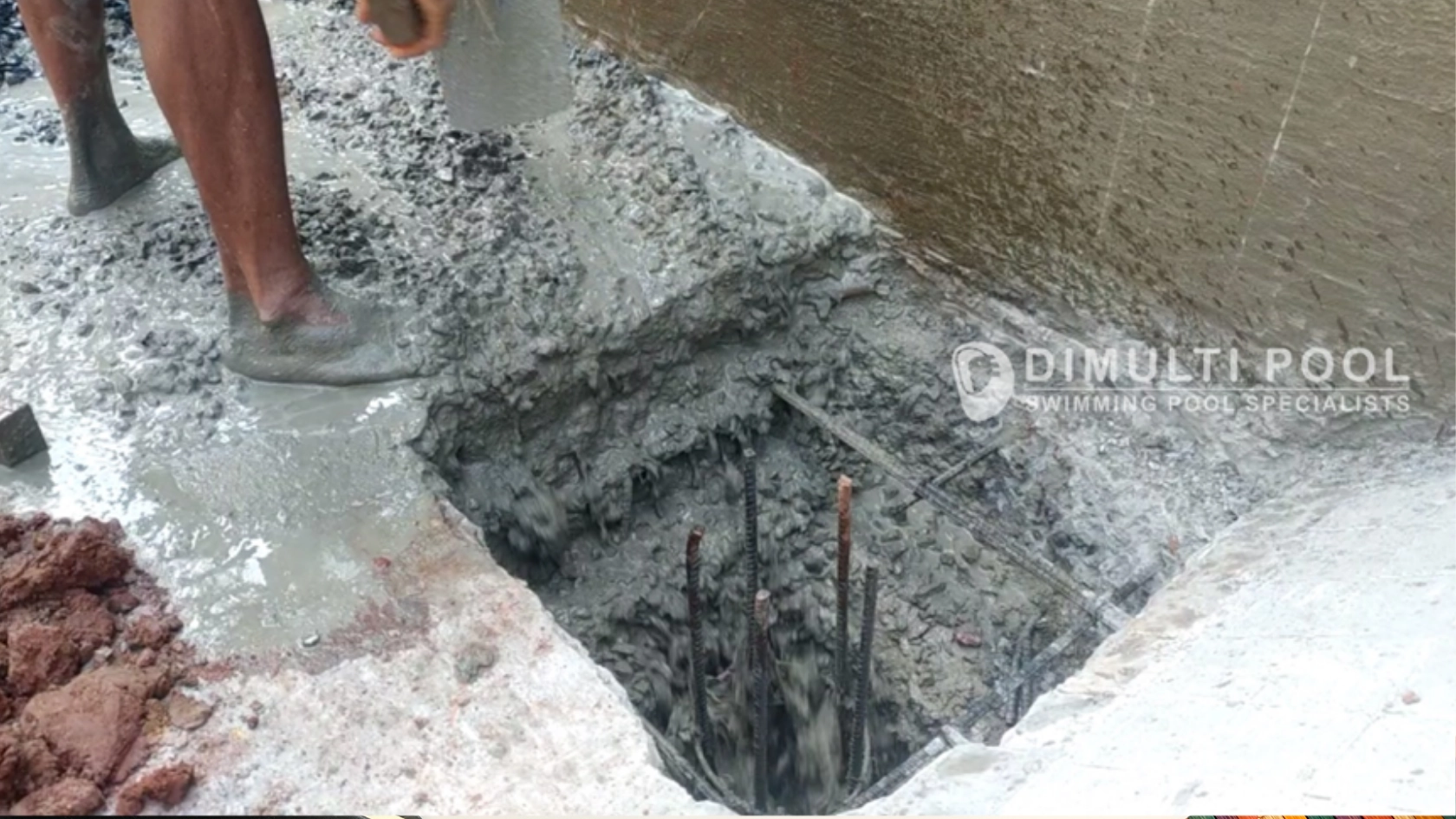 Renovasi Kolam Renang: Studi Kasus Kebocoran  di Raffles Hills, Cibubur