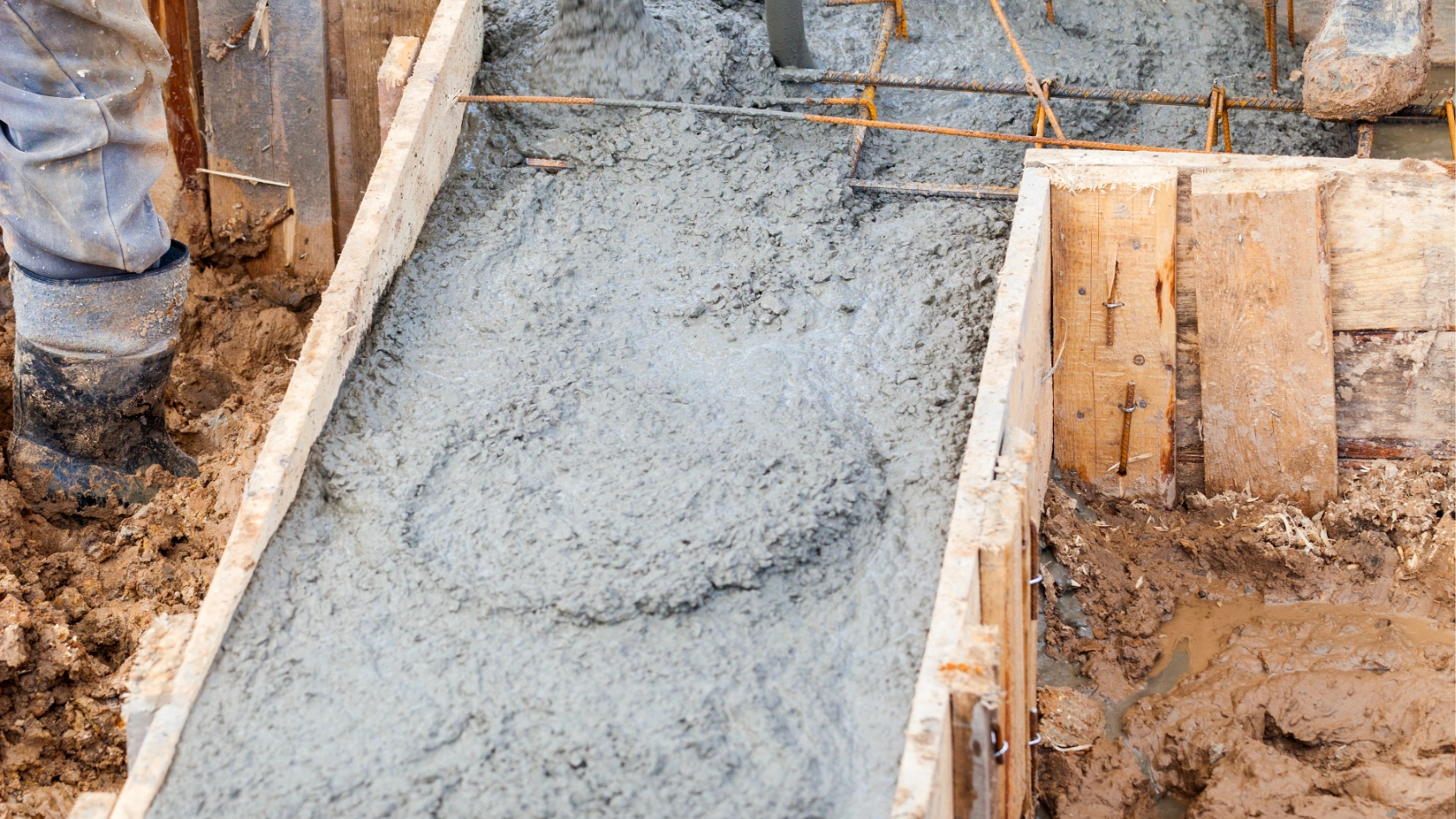 bekisting kolam renang