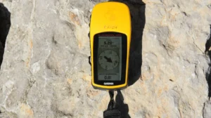 menggunakan gps handheld - Narmadi.co.id