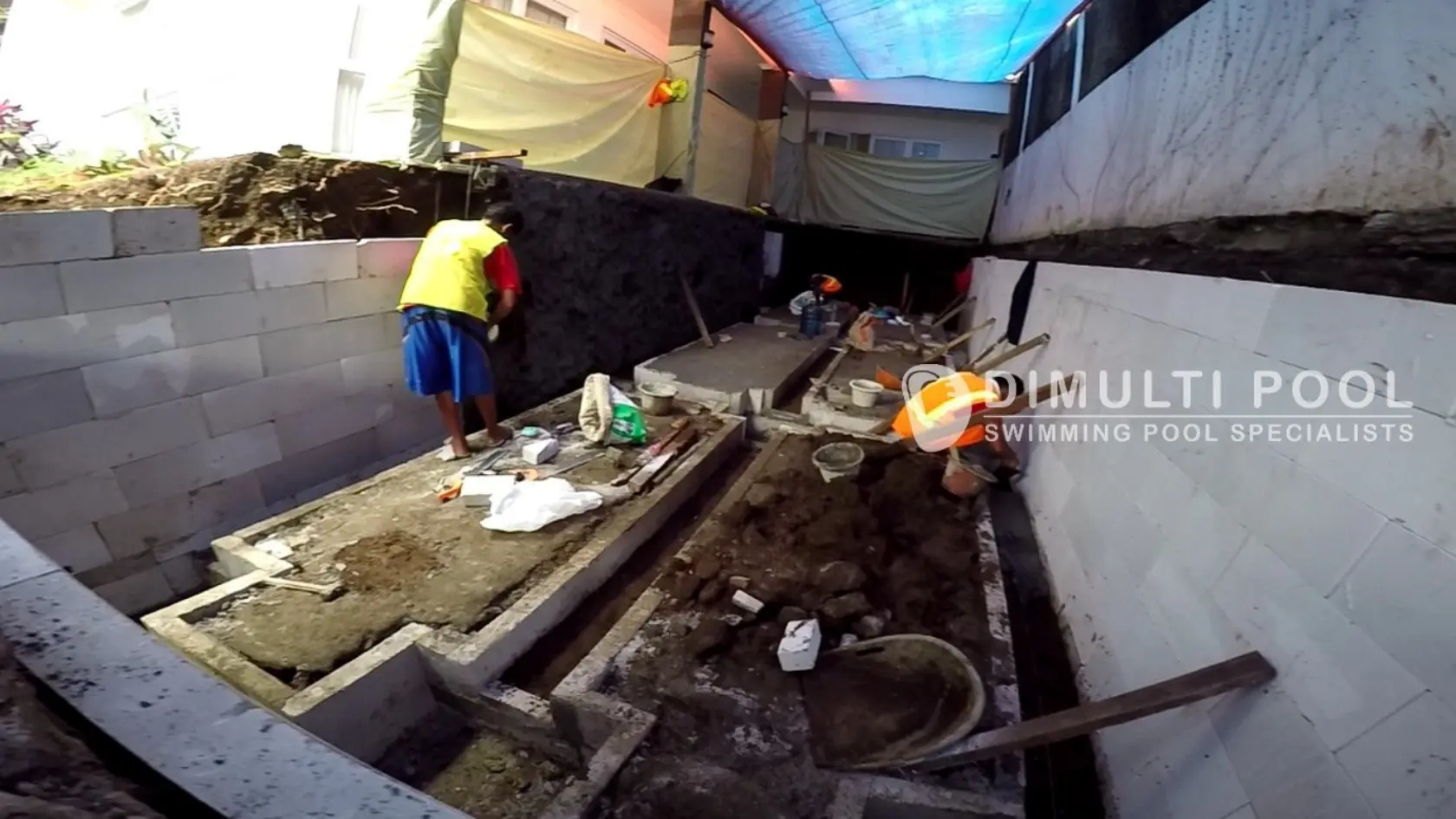 pembuatan konstruksi kolam renang