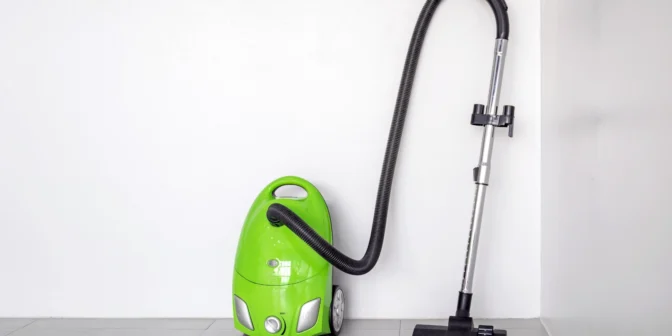 Kipas Angin Duduk Kotak: 7 Cara Membersihkan Tanpa Perlu Membongkar