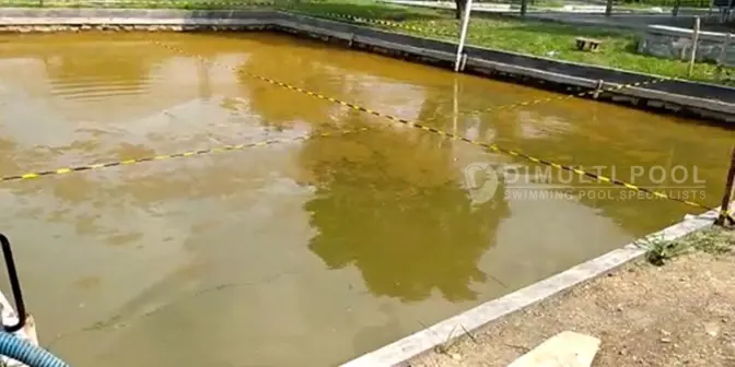 pembangunan kolam renang