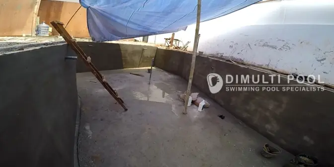 Estimasi kolam renang