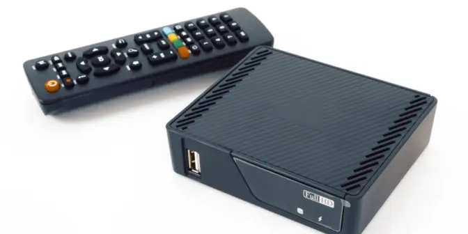 Cara Pasang Set Top Box: Bikin TV Lama Jadi Digital Lagi