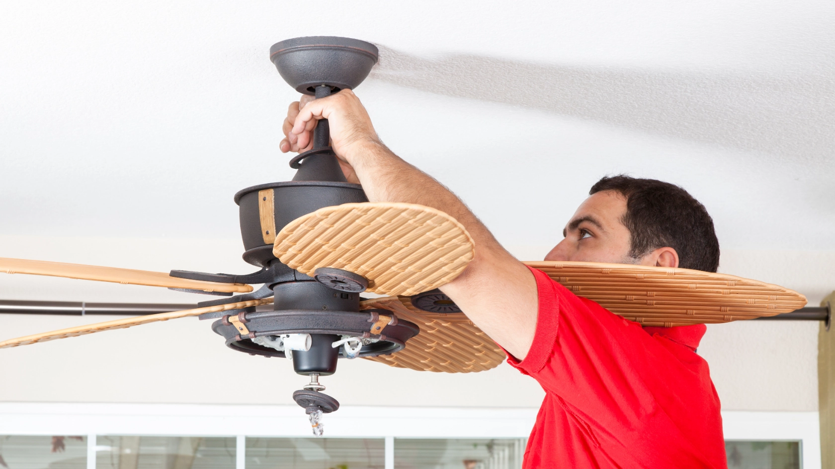 kipas angin gantung berputar tapi tidak dingin - Narmadi.com