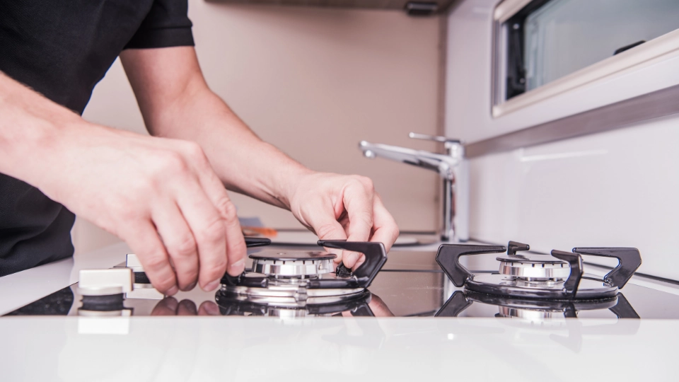 kompor gas 2 tungku - Narmadi.co.id