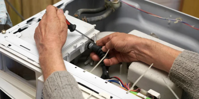 Mengapa Mesin Cuci 1 Tabung Tidak Berputar? Ini Penyebab dan Solusinya