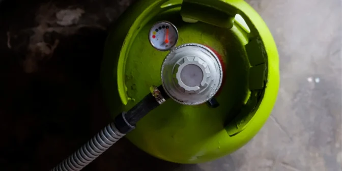 Kompor Gas 2 Tungku Mati Sebelah? Coba Periksa Bagian Ini!