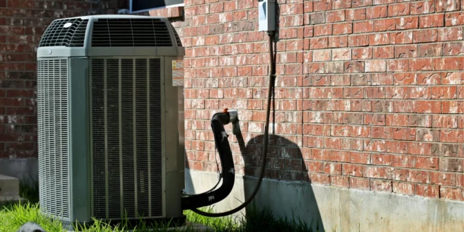 Apa Saja Perbedaan Komponen AC Central dan AC Split? Simak Ulasannya!