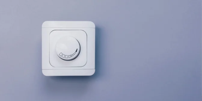 Saklar Listrik Terpopuler di Indonesia: Jenis dan Fitur Terbaik untuk Rumah Anda