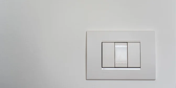 Tips Memilih Saklar Listrik yang Aman dan Tahan Lama untuk Rumah Anda