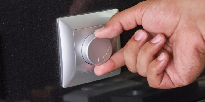 Mengenal Jenis Saklar Listrik Tunggal: Dari On/Off hingga Sensor Sentuh