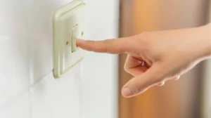 ukuran saklar listrik tunggal - Narmadi.co.id