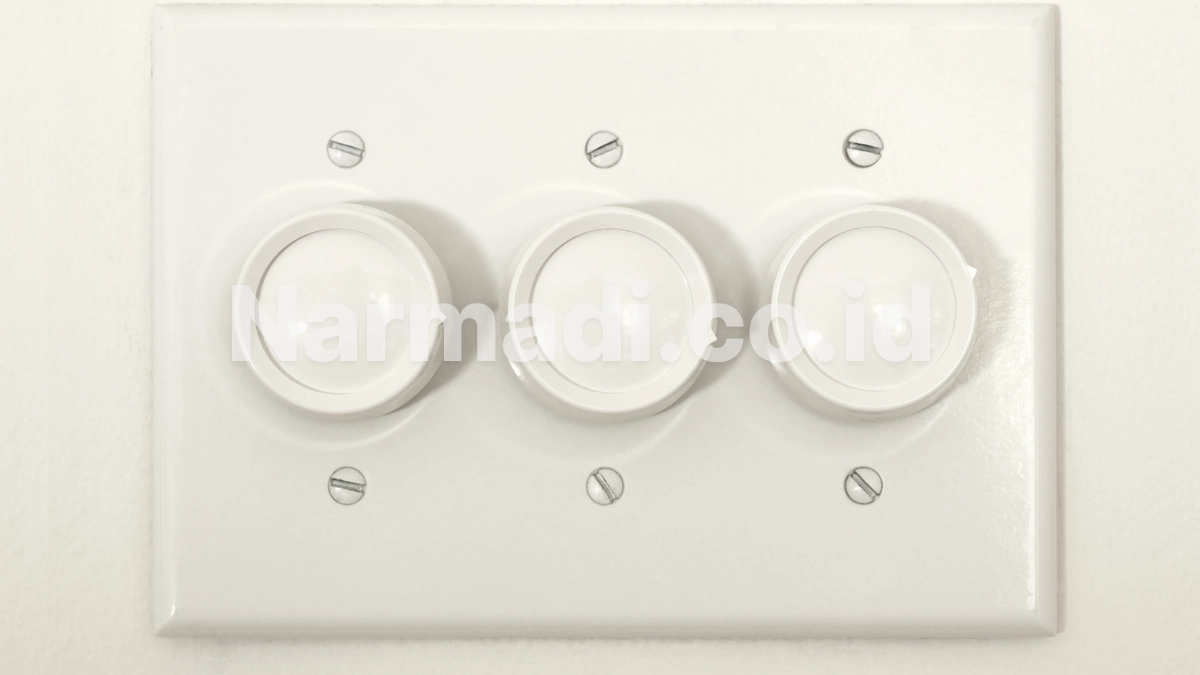 cara kerja sakelar dimmer