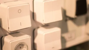 tips memilih saklar listrik - Narmadi.co.id