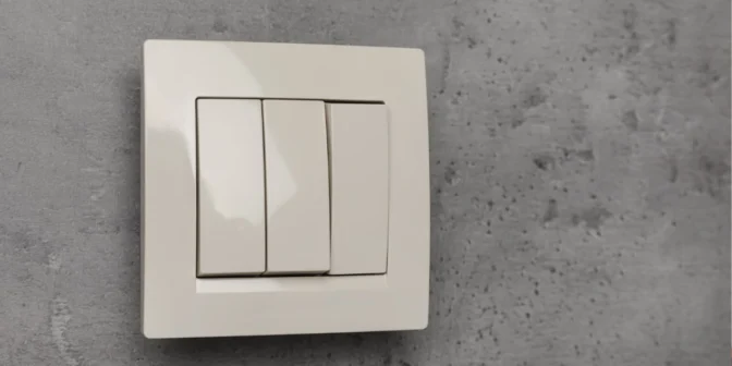 Apa Saja Ciri-ciri Saklar Berkualitas? Ini Panduannya untuk Anda