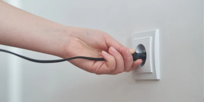 MCB Terbakar? Panduan Penanganan Aman untuk Pemilik Rumah