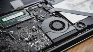 kipas laptop berbunyi - Narmadi.co.id