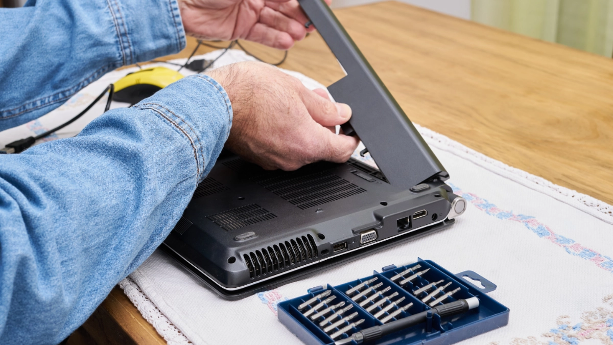 Langkah-langkah Mengatasi Laptop Tidak Bisa Menyala