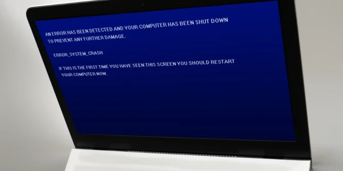 laptop blue screen