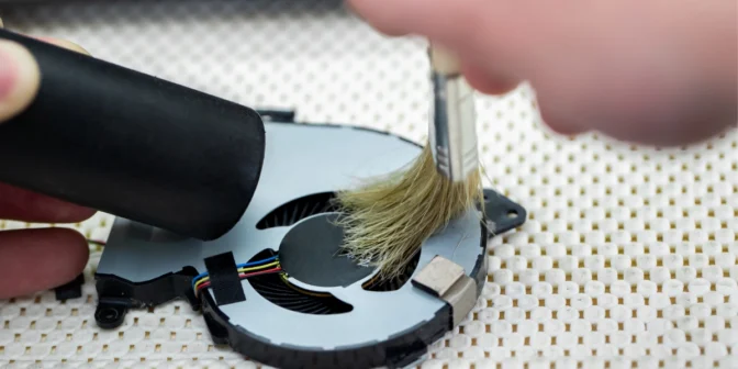 Kipas Laptop Berbunyi Saat Dinyalakan? Ini Penyebab dan Solusinya