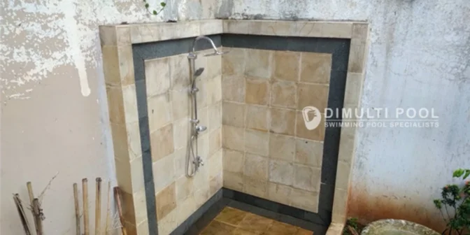 Desain Kolam Renang Renovasi, Makin Fungsional dan Cantik!