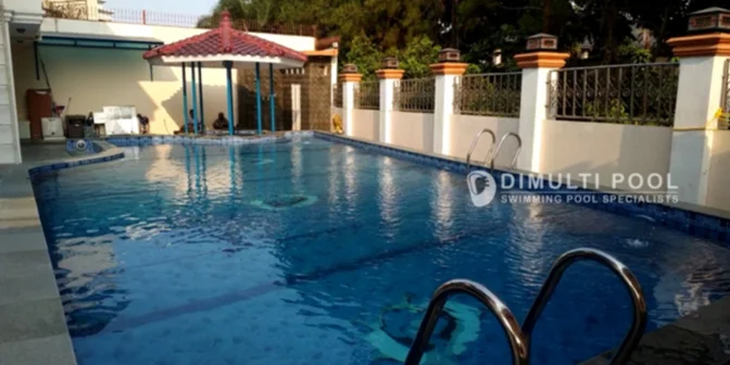 Contoh Desain Kolam Renang Setelah Renovasi, Makin Cakep!