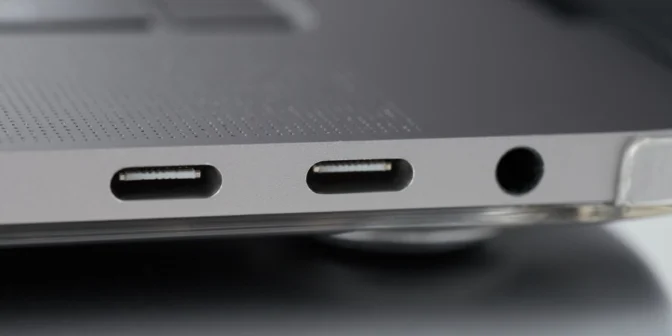 suara speaker laptop pecah