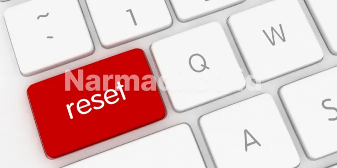 laptop restart sendiri