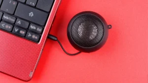 suara speaker laptop pecah - Narmadi.co.id