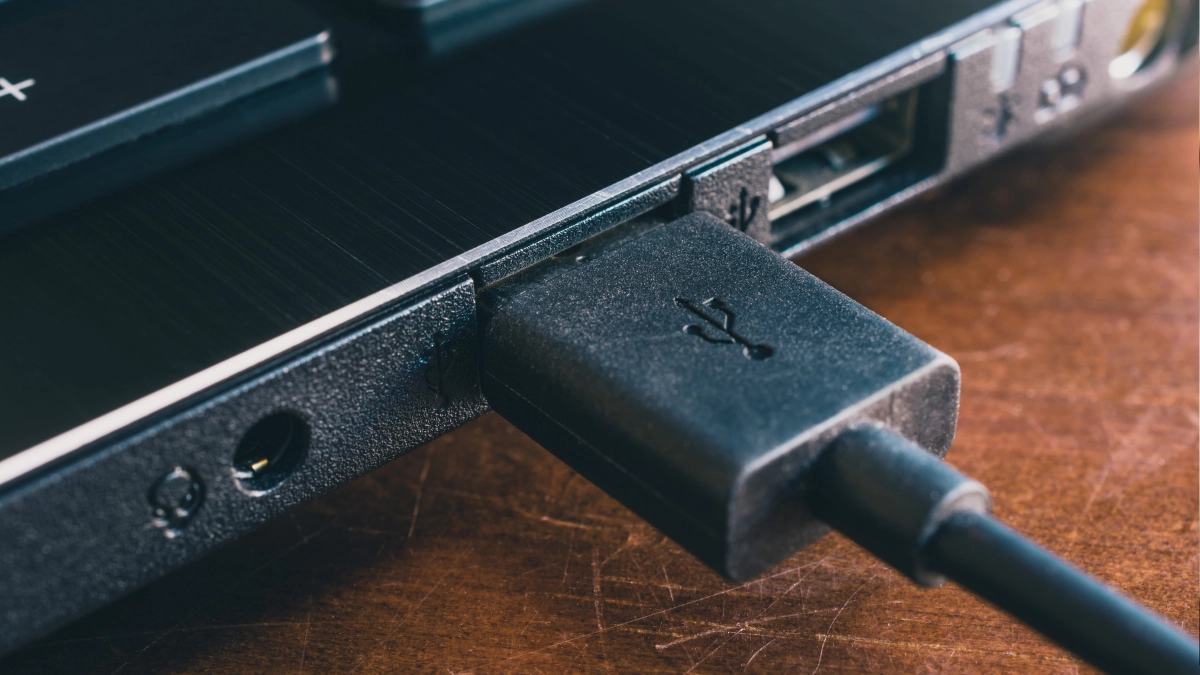 Penyebab Port USB Laptop Tidak Berfungsi