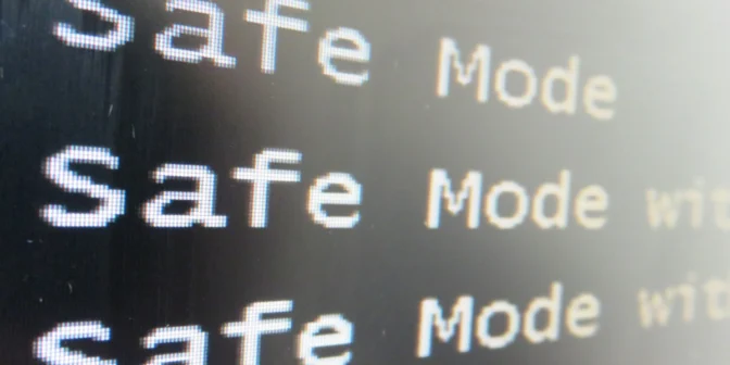 laptop restart sendiri