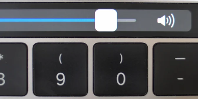 suara speaker laptop pecah