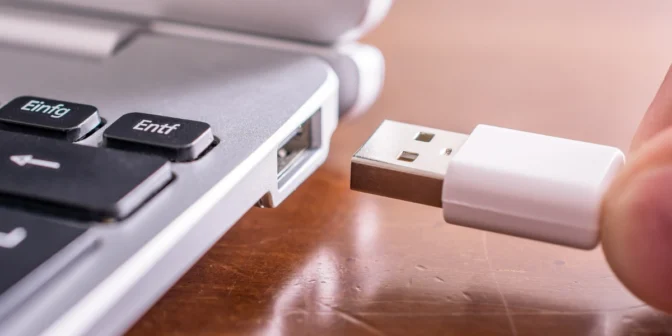 port usb laptop tidak berfungsi