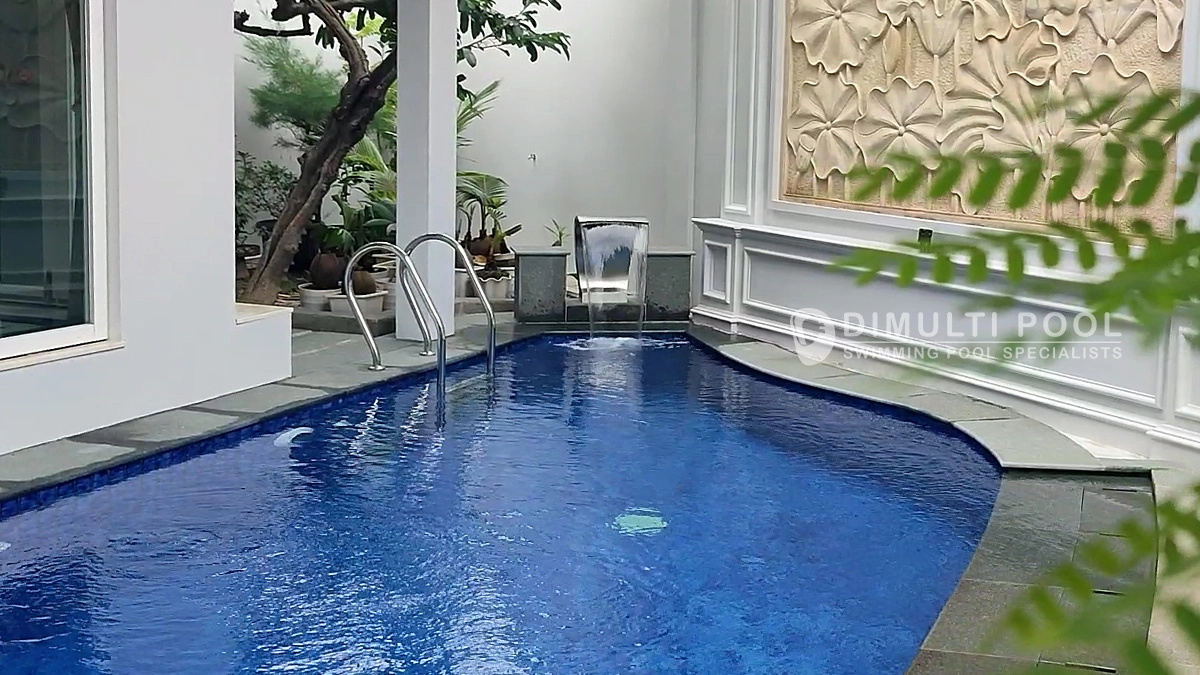 menghitung volume air kolam renang