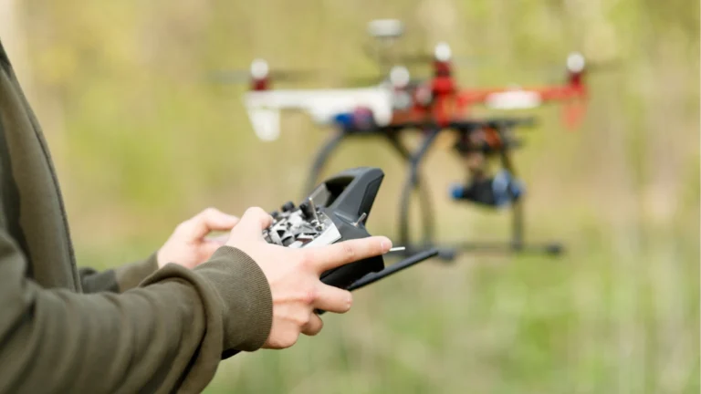 aturan menerbangkan drone