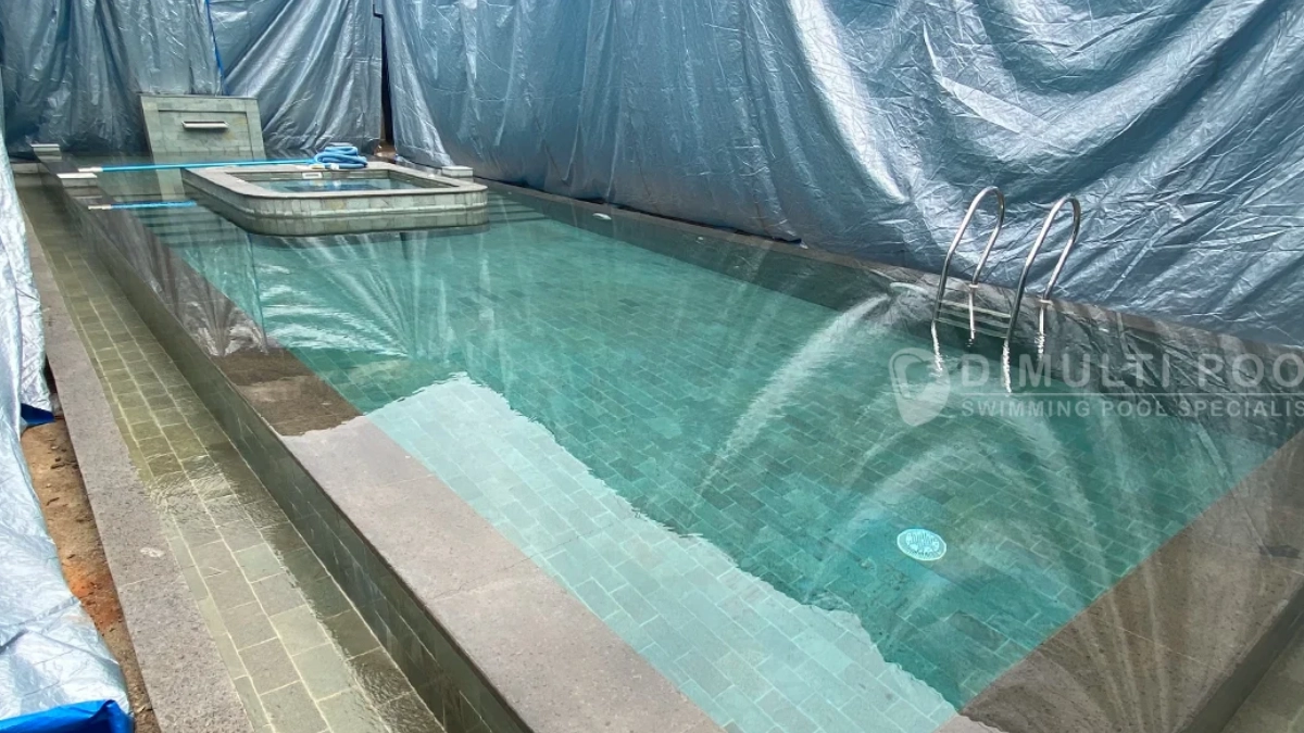 jasa pembuatan kolam renang di bombana - Narmadi.co.id