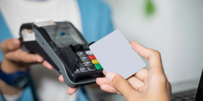 menggunakan mesin edc