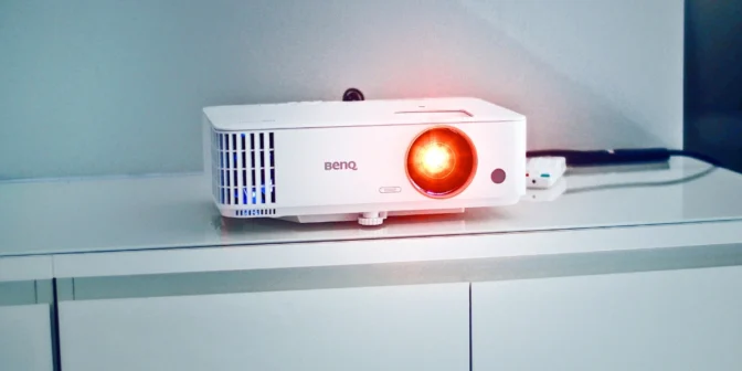 wireless smart projector
